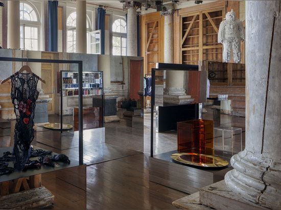 Felix&Frame Pop-up Store by i29 At The Monumental Felix Meritis Residence, Amsterdam