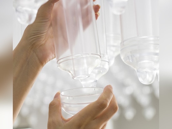 Singapore university research centre ceiling consists of "6,000 moveable lights"