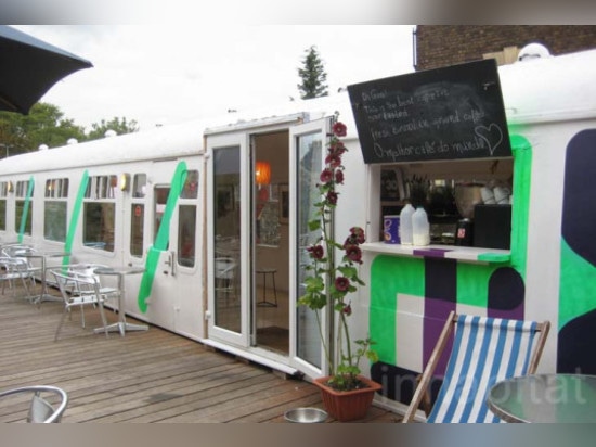 London's Deptford Cafe Transforms an Old Train Carriage Into an Eco Eatery