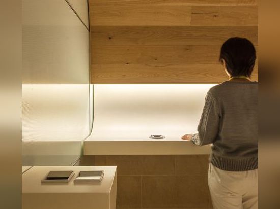 Smoking room designed by Hiroyuki Ogawa to offer clean air instead of fumes