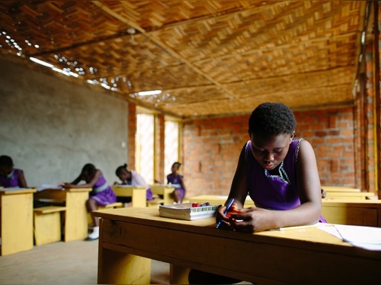 Orkidstudio, Girls’ school in Kenema