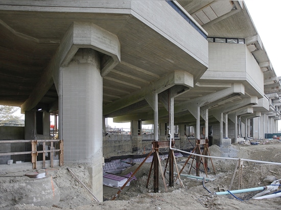 Structural work below existing Link as seen from the west