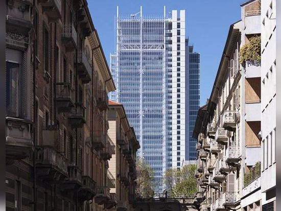 Intesa Sanpaolo office building