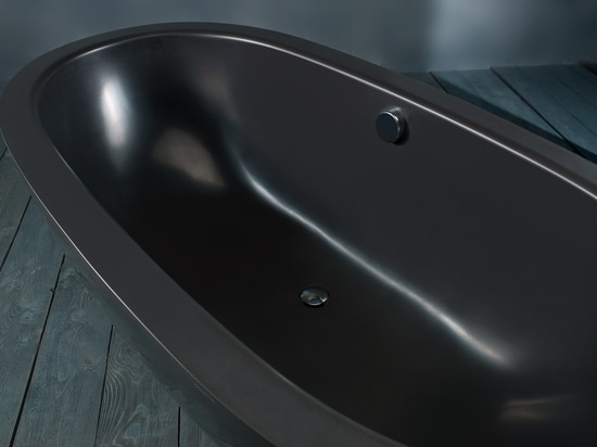 KAROLINA - a stylish black stone bathtub