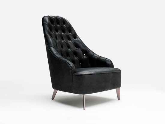 Emilia BertoLive armchair in leather