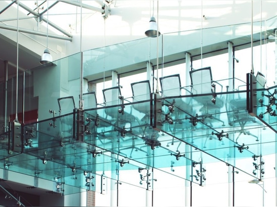 All-glass mezzanine