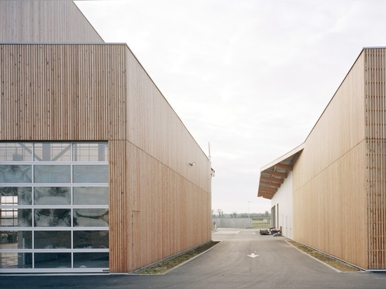 Trucks Maintenance Centre