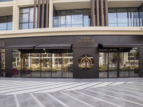 Large entrance with high level of thermal insulation – UAE