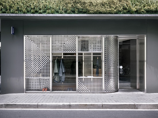 linehouse creates a curved stainless steel installation for ALL SH store in shanghai