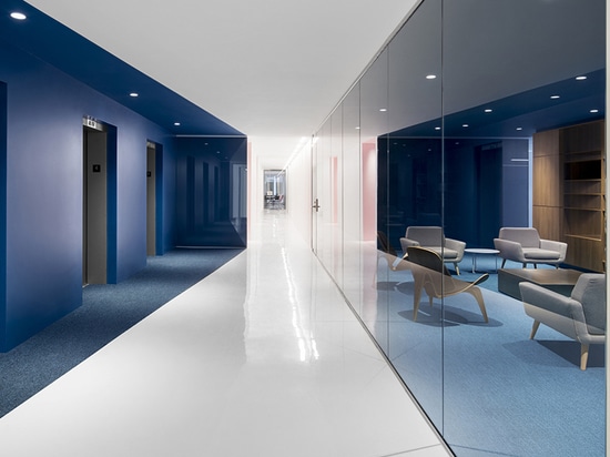 This Office Interior Used Color To Create Distinct Spaces