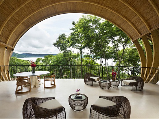 A Cocoon Inspired Hotel In Costa Rica By Zürcher Architects