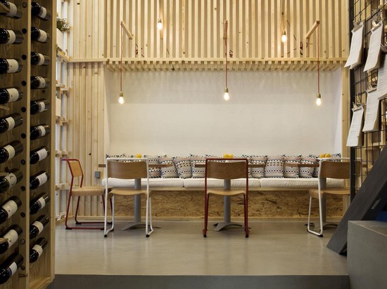 A Cafe Designed To Look Like The Inside Of A Packaging Crate