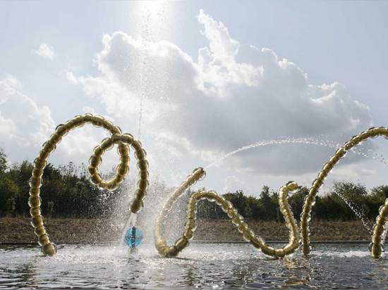 Jean-Michel Othoniel brings the Sun King back to life at Versailles ...