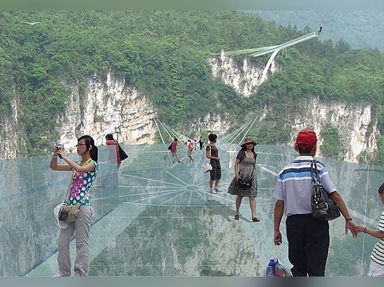 World's tallest and longest glass bridge announced for China's Zhangjiajie Grand Canyon