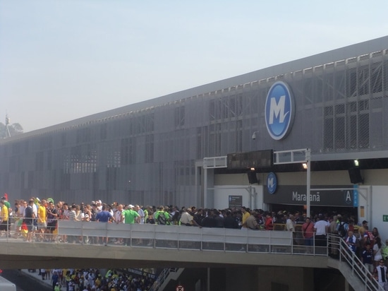 expanded metal and metal meshes Maracanã Station