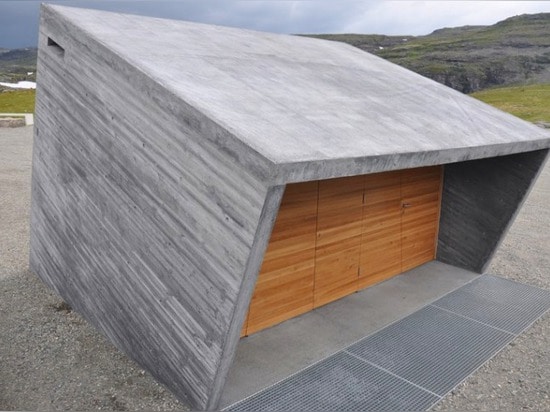 The Cube-Shaped Flotane is a Solar-Powered Rest Stop For Hikers in Norway