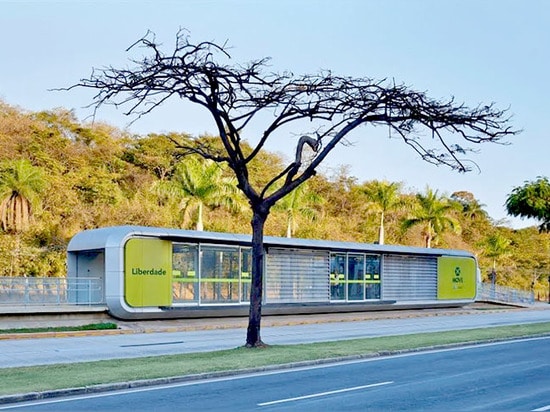 Gustavo Penna's modular bus stop blends into the urban landscape in Brazil