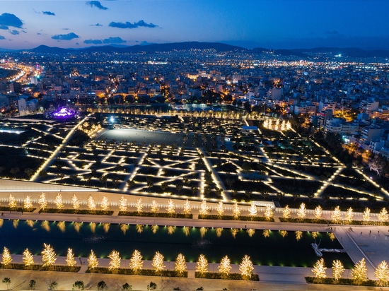 The park is a unique venue for night-time open air concerts and outdoor events, as was the case with the 4-day opening festival. © SNFCC / Yiorgis Yerolymbos