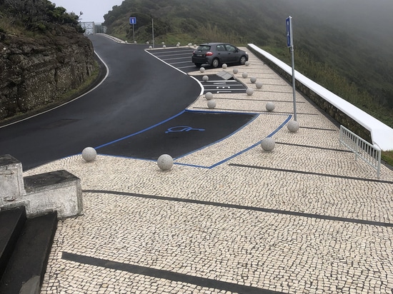 Discover the beauty of the Azores Islands