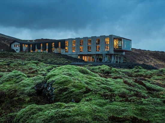 Iceland’s Ion Hotel offers dramatic views of the Northern Lights