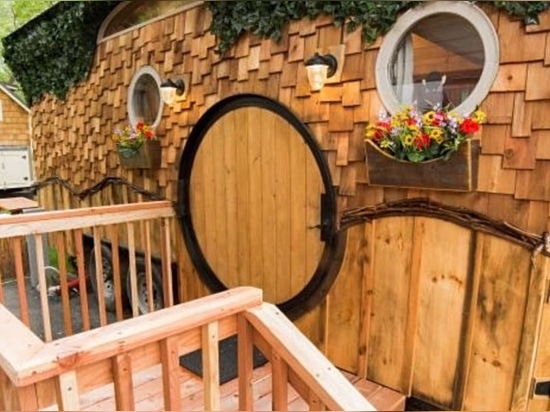 Take a trip to the shire in this tiny ‘Hobbit House’ on wheels