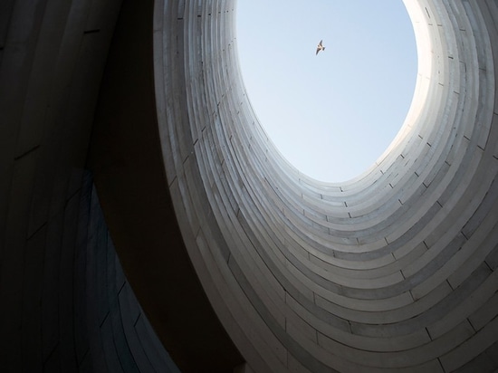 NEXT architects' tower landmark connects geology and history along the dutch landscape