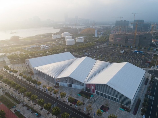 Archi-union builds 8,885 sqm venue in 100 days using prefab construction and 3D-printing