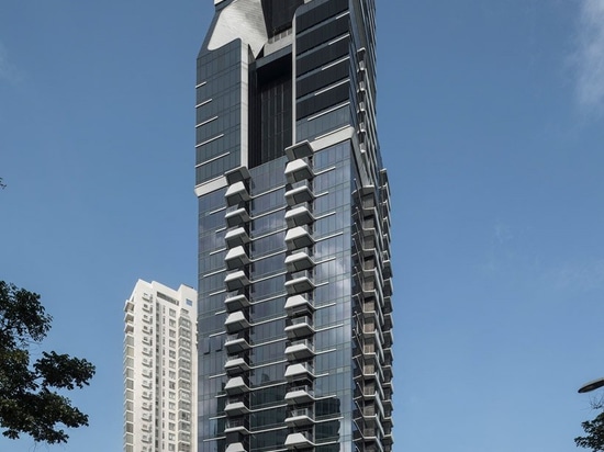 UNStudio completes both 'V on shenton' and 'the scotts tower' in singapore