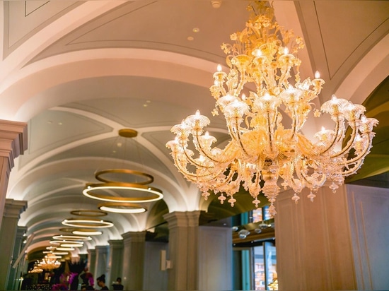 Luxury chandeliers in Rezzonico style at Raffles Europejski Warsaw