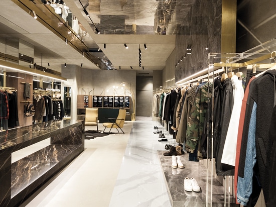 LAMINAM FOR RETAIL INSTALLATIONS