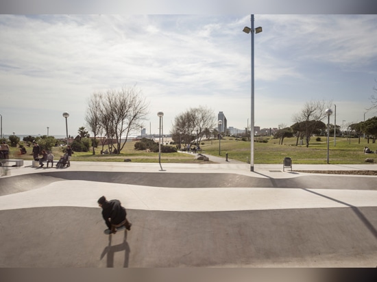 parc esportiu urbà de la mar bella (districte de sant martí, barcelona)