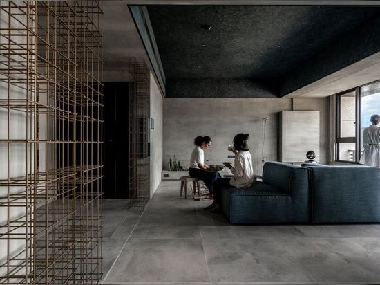 'Blue Eye' Apartment in Taiwan: A Minimalist Paean to Nature's Preciousness