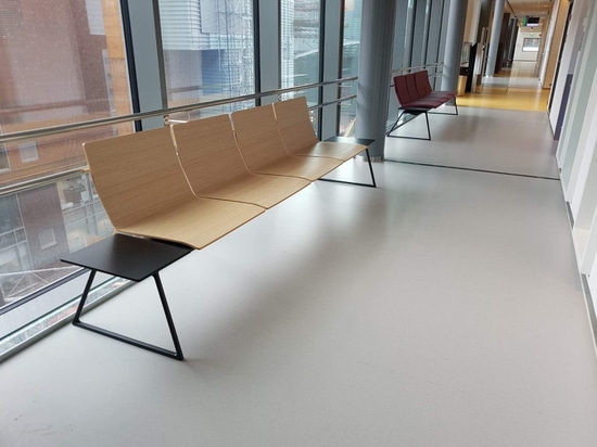 BILDU Bench at Kalasatama Healthcare Center (Finland).