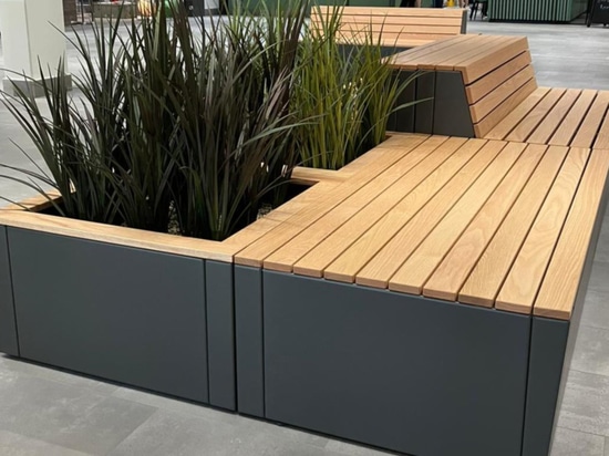 Style and Sustainability in a Shopping Center: Comfort and Design with Garda Benches in Dortmund