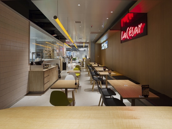 La Cesar Pizza Restaurant Project. feat. TA Yi Arm chair by TOOU.