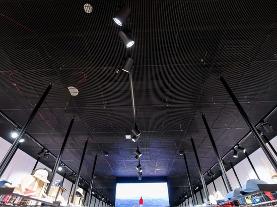 Metal ceiling in the Sportofino store