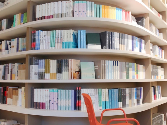 Ta Up Chairs by TOOU, surrounded by the colored atmosphere of the Elle Café in Shanghai.