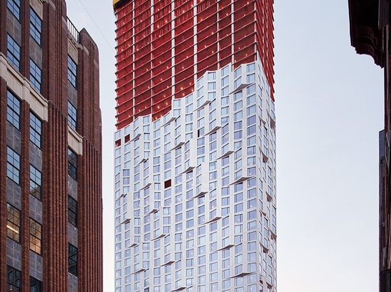 11 hoyt has now topped out in downtown brooklyn