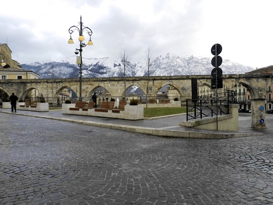 Sulmona and Arredo di Pietra