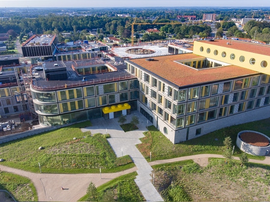 CF Møller Architects incorporates giant bricks in facades of Lego office