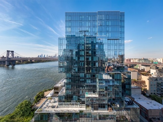 ODA completes clustered 'tower 1' along brooklyn waterfront at 420 kent