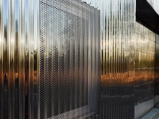 Freaks Wraps A Double Skin Of Corrugated Stainless Steel Around Office Building In France 1633