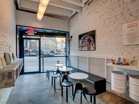 This New York City Coffee Shop Was Originally An Alleyway