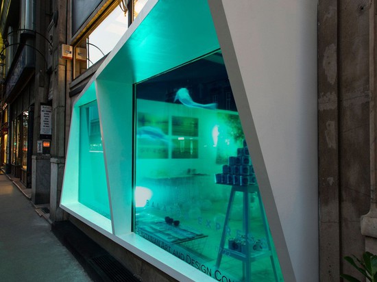 KISSMIKLOS Design A Storefront To Look Like An Aquarium