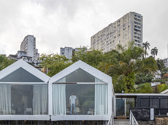 NR Arquitetura Completes Villa Interiors With "Less Is More" Concept In Brazil