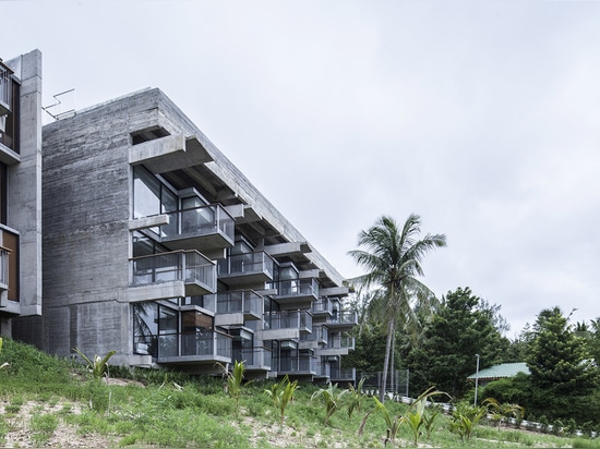 Patchara+ Ornnicha Architecture Designs Hotel With Super Elongated Balconies On A Serene Hillside