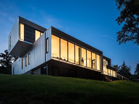 Bridge House By Höweler+Yoon Architecture