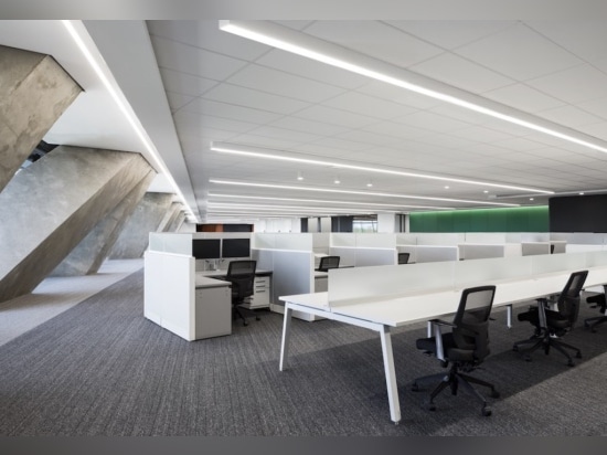 Emphasizing openness and interaction, Dejardins’ new offices include a wealth of collaborative workspaces.