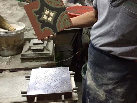 The mold for 3D relief cement tile