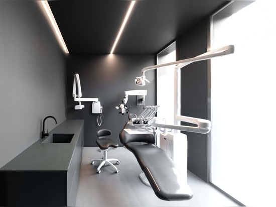 Dental Clinic by Fran Silvestre Arquitectos